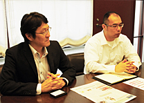 金融情報配信のリーディングカンパニーデジタルサイネージ向けの「占い」をリプレイス